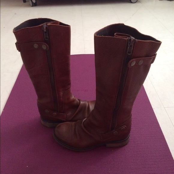 Steve Madden Leather Boots