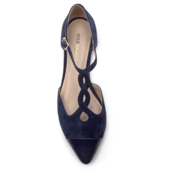 Navy twisted t-strap flat