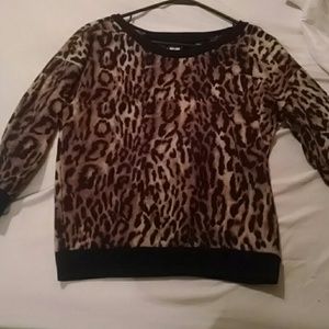 Quarter lenght shirt