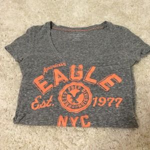 American eagle vneck