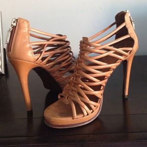 Diane Von Furstenberg Strappy Leather Pumps
