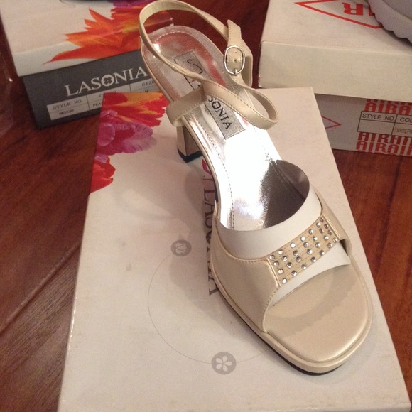 Lasonia shoes