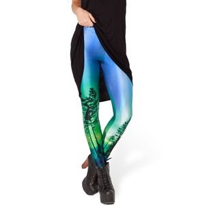 Blackmilk Aurora Skye Leggings