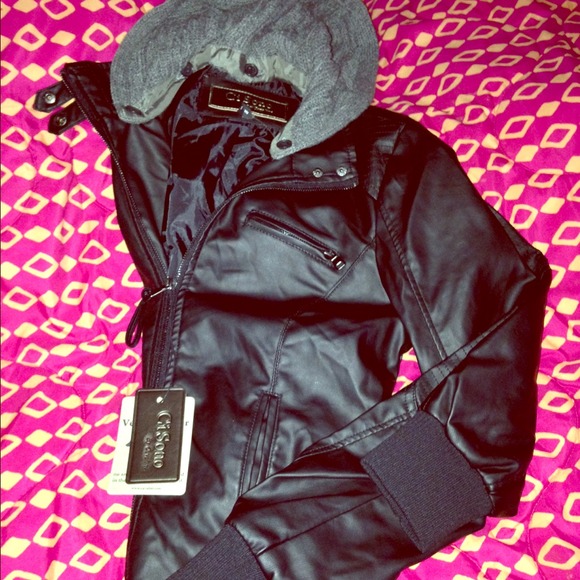 S leather jacket with knitted gray hood.