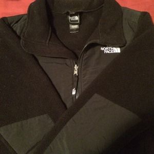 black north face denali jacket