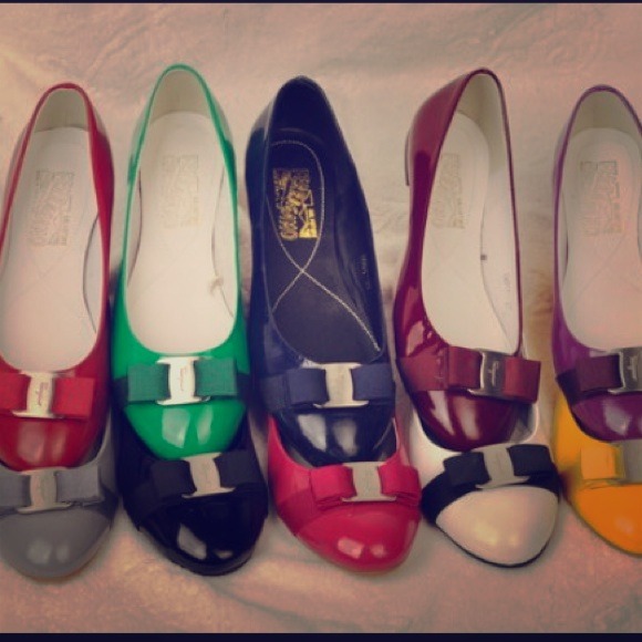 Classic Ferragamo Ballet Flats