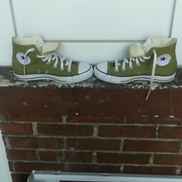 Converse All-Stars olive green