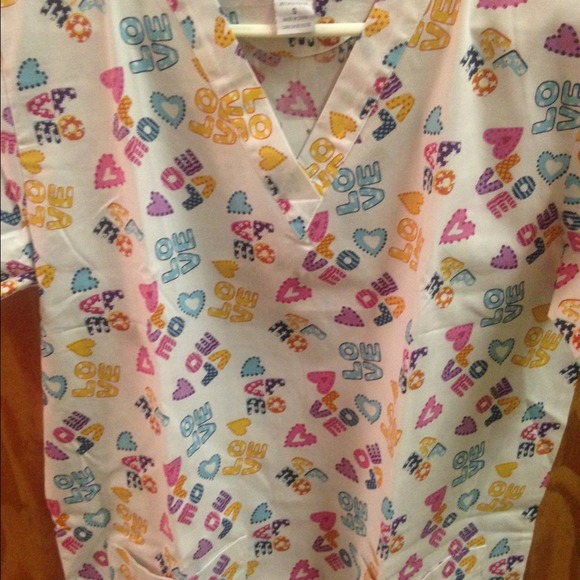 Scrub top
