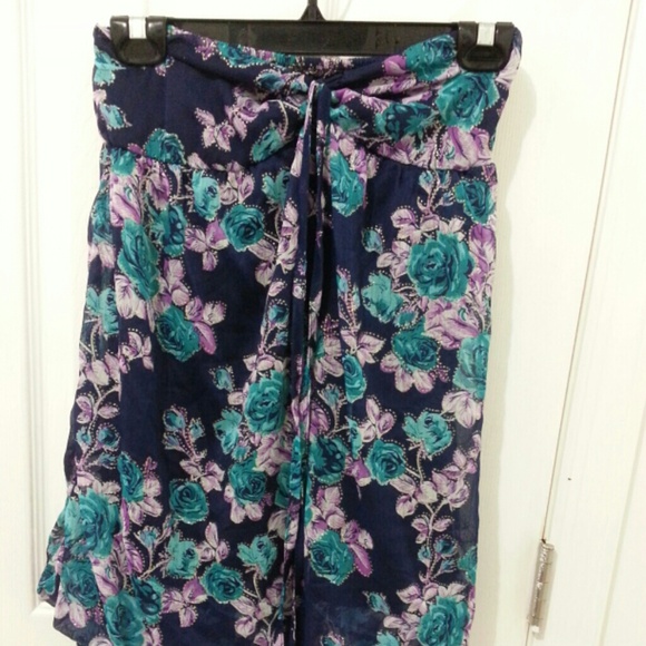 Brand new floral top