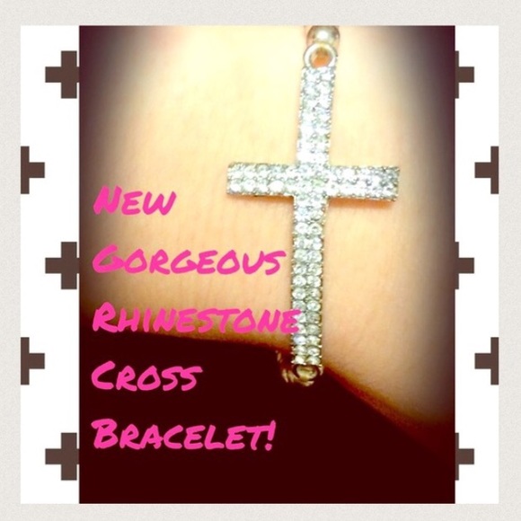 2 $5 bracelets for $8 !🎆 Jewelry - ⚡️ CROSS Rhinestone Bracelet! ❤️