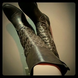 Betsey johnson boots