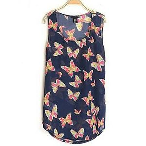 Short sleeve butterfly print top