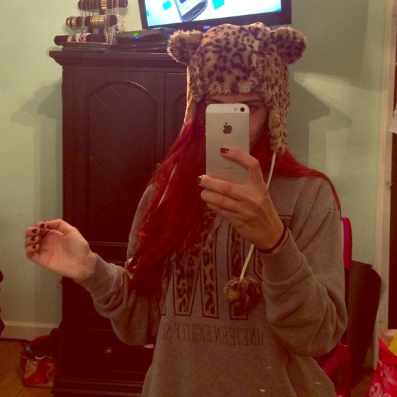 LEOPARD FUR HAT WITH EARS