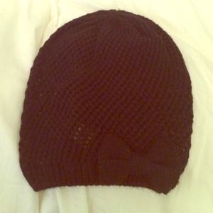 BLACK KNIT HAT WITH BOW 🎀