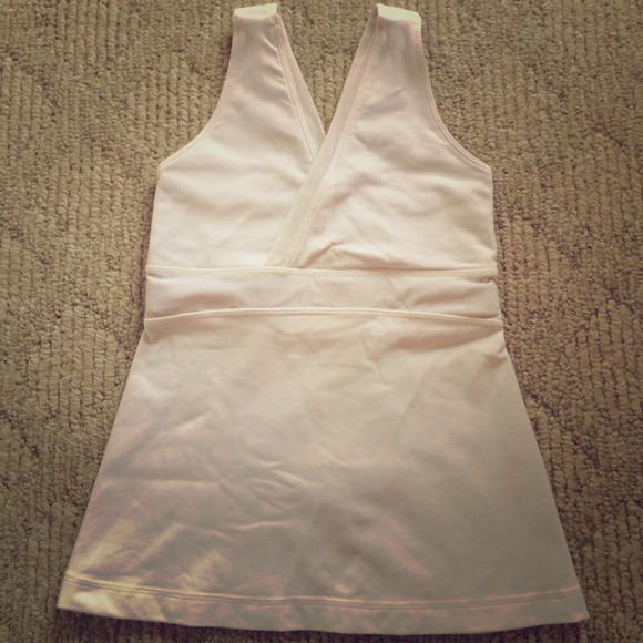 Lululemon white tank top