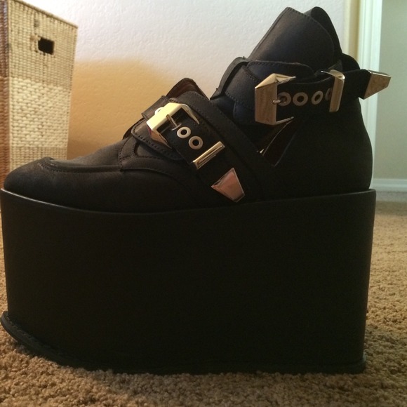 Jeffrey Campbell Fastrane