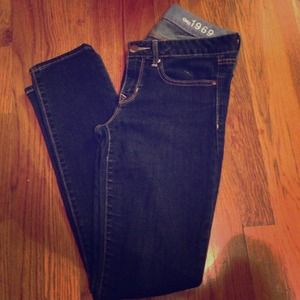 ♦️SOLD♦️Gap 1969 Skinny Jeans