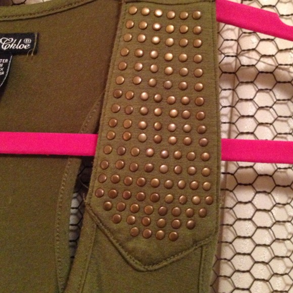 Free For Christmas😊🎈Brass/Olive  green shirt - Picture 2 of 4