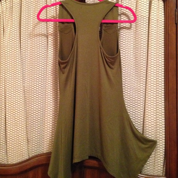 Free For Christmas😊🎈Brass/Olive  green shirt - Picture 4 of 4