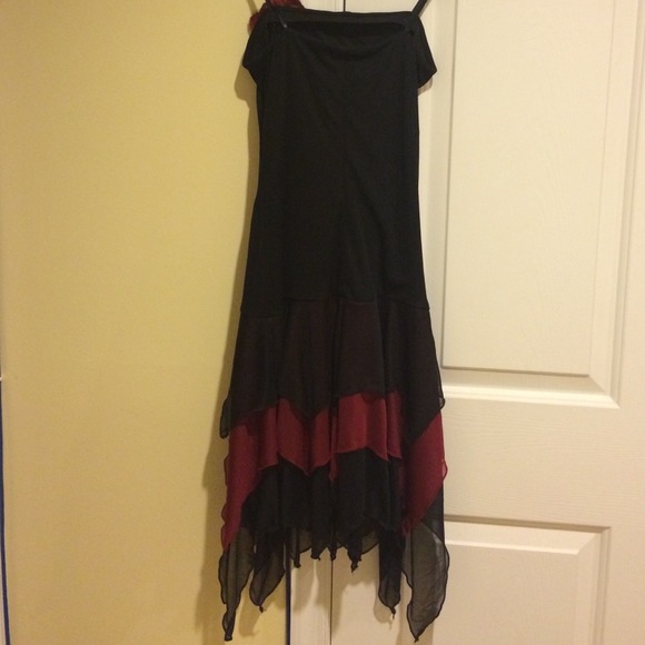 Party dress - Picture 2 of 4