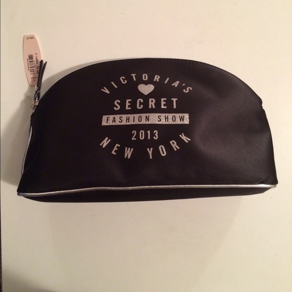 Victoria's Secret make-up bag