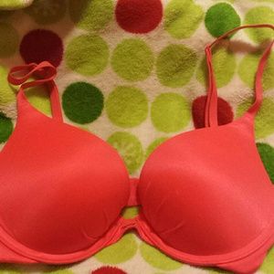 Victoria secret bra fabulous push up 32 d