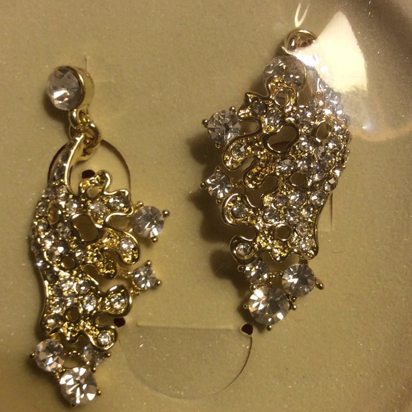 SOLD!!!!!!!!! - Picture 2 of 3