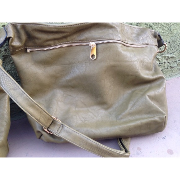 2 in 1 Handbag - Picture 3 of 3