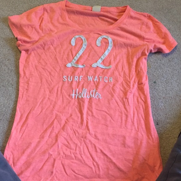 Hollister shirt