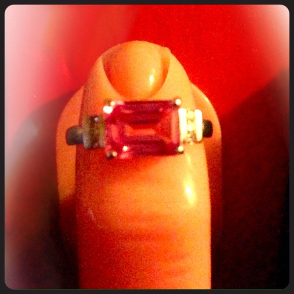 😘 A beauty white gold with white and pink topaz - Picture 1 of 2