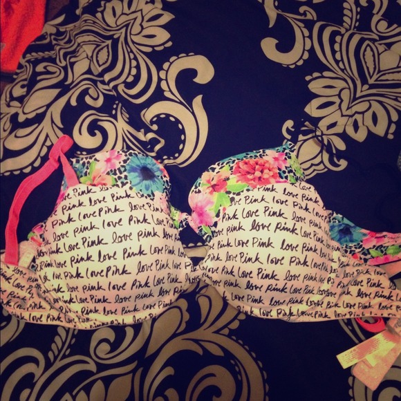 ~Victorias Secret bra bundle~