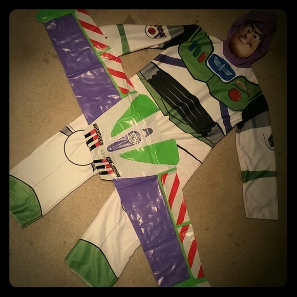 Buzz Lightyear Halloween costume
