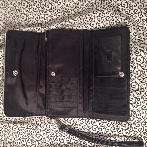 Wallet - Picture 2 of 4