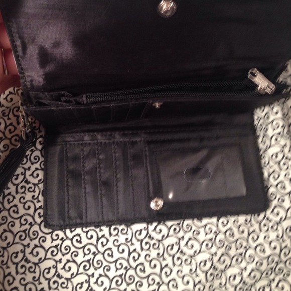 Wallet - Picture 3 of 4