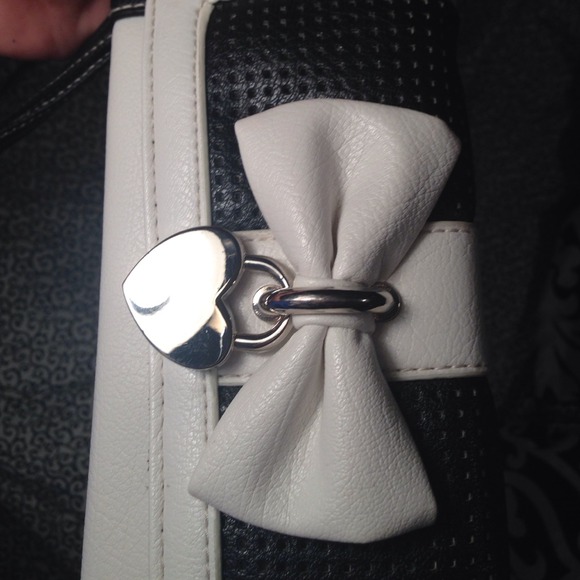 Wallet - Picture 4 of 4