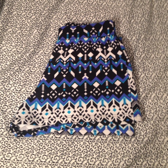 Aztec Shorts! - Picture 2 of 3