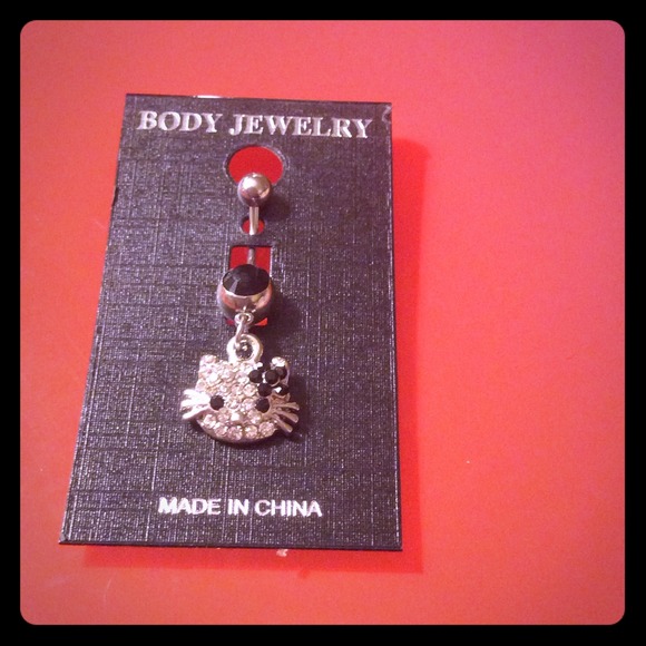 Belly ring...hello kitty
