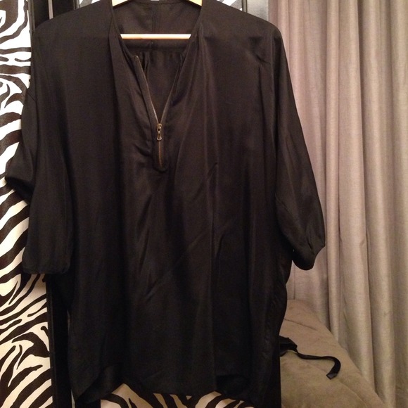 Vince Silk Blouse in XS