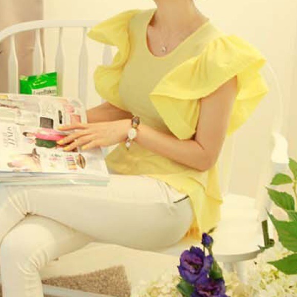 Yellow top - Picture 3 of 3