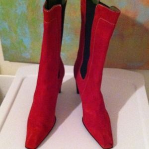Donald Pliner Red Boots