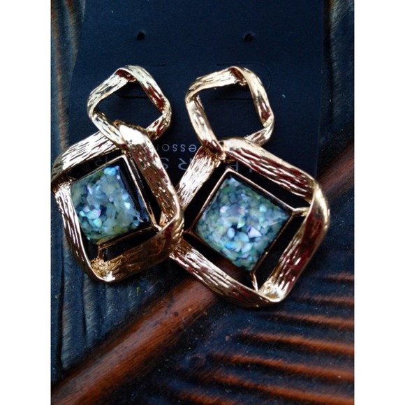 ⛔️Sold in bundle⛔️ - Picture 2 of 4