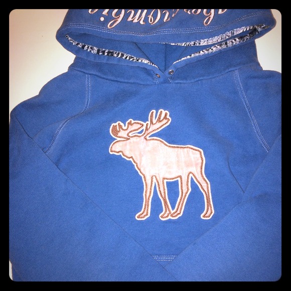 Abercrombie sweatshirt