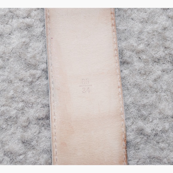 Authentic Louis Vuitton belt - Picture 4 of 4