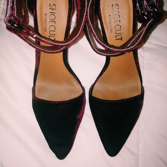 shoe cult by Nasty Gal.