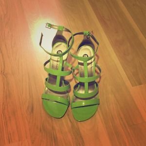 Lime green sexy high heel shoes