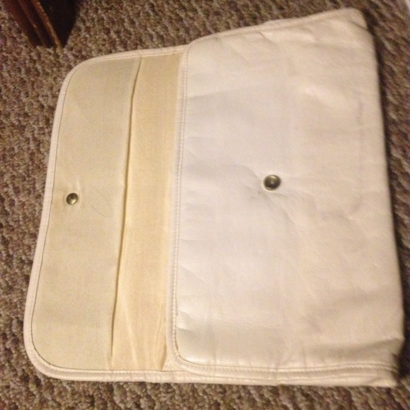 Handbag - Picture 3 of 3