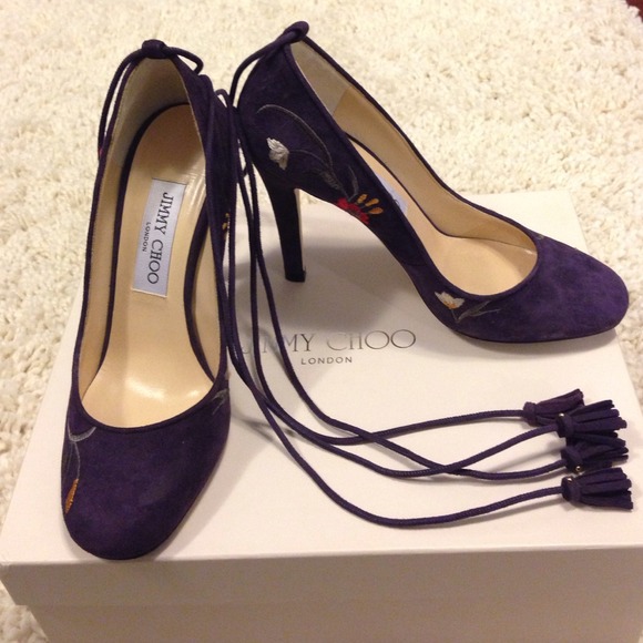 Jimmy Choo Chelan Purple Suede Tassle Pumps - Picture 2 of 4