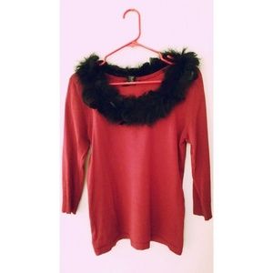Feather trimmed top!