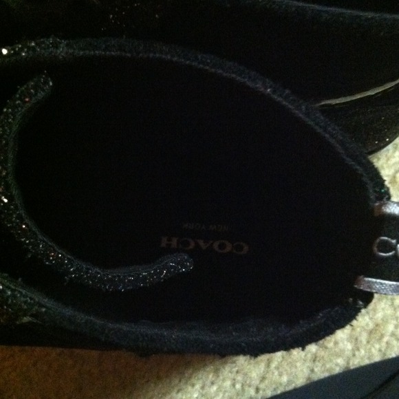 ⚡SOLD IN BUNDLE⚡Authentic black Coach shoes - Picture 3 of 4