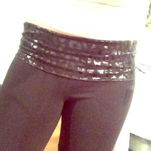 Black VS PINK Yoga Pant Leopard Print Waist